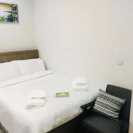 La Vie - Entire Apartment - Next To Central District Elizabeth Line Tube Station - Near Central London & Wembley Ealing Extérieur photo