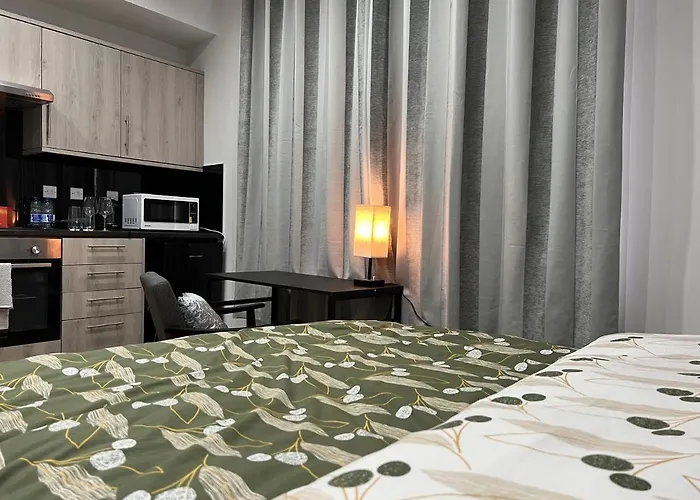 La Vie - Entire Apartment - Next To Central District Elizabeth Line Tube Station - Near Central London & Wembley
